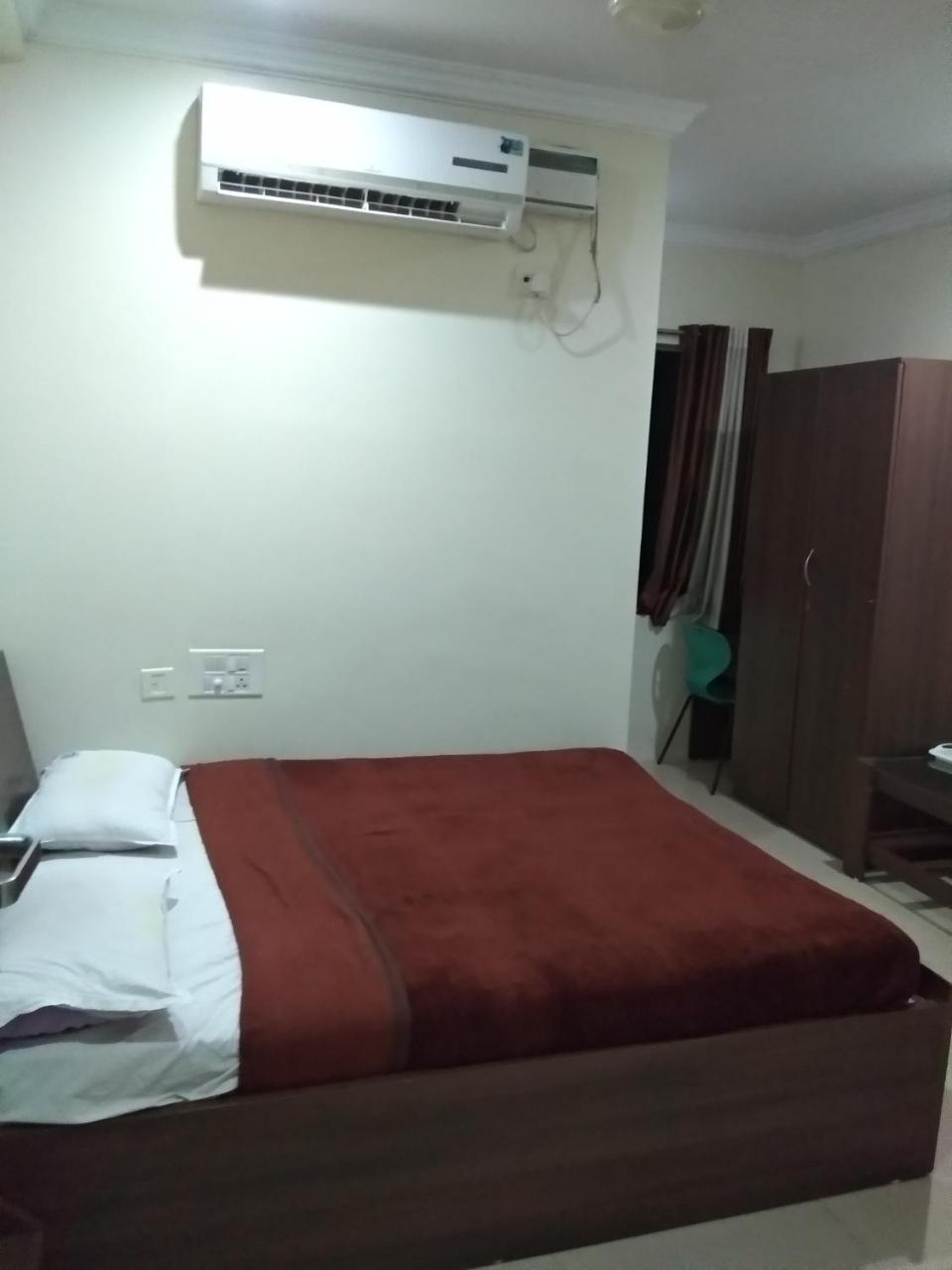 Sai Tirumala Residency Tirupati Exterior foto