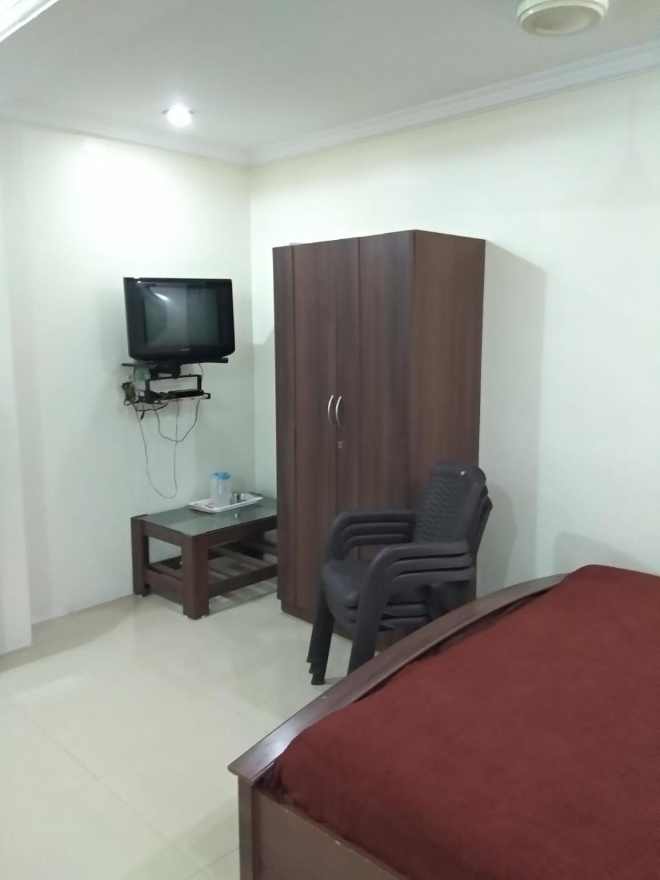 Sai Tirumala Residency Tirupati Exterior foto